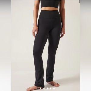 Athleta Transcend Slim Pant
